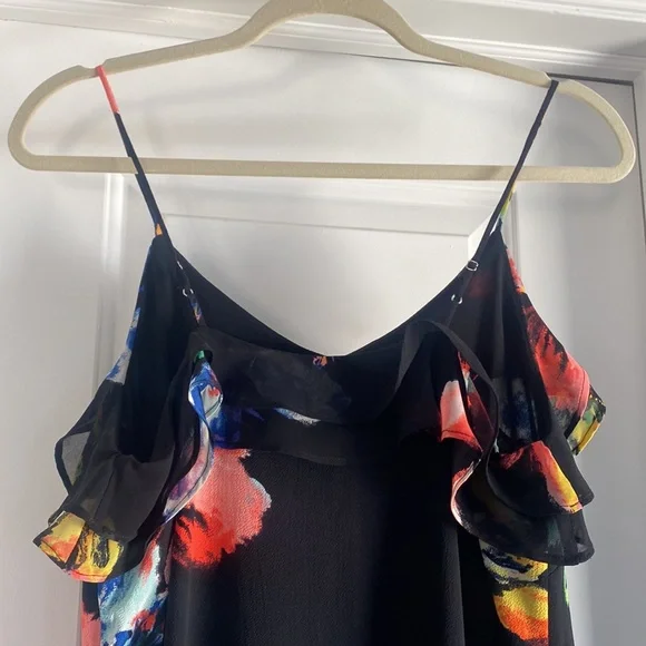 Floral Maxi Dress - Picture 6 of 7